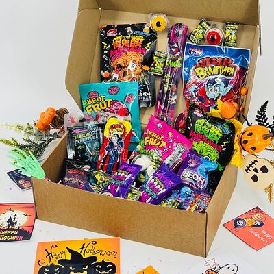 Вкусный набор азиатских сладостей на Хеллоуин Halloweenв Дарите красиво по цене 3190 ₽