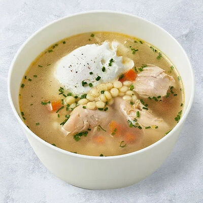 Куриный суп с птитимом и яйцом в Vaffel Норвежские вафли, завтраки, кофе по цене 350 ₽