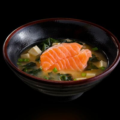 Суп Мисо с лососем в СушиСтор по цене 150
