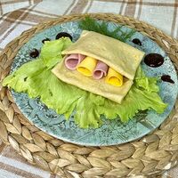 Блинчик с ветчиной и сыром в Самовар