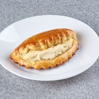 Сочник из песочного теста с творогом в Европа