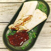 Сосиски в лаваше в Бонаа пицца