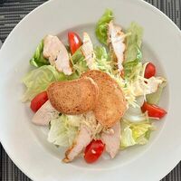 Салат Цезарь в Shaurma lab