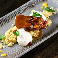 Язык говяжий с ризотто из булгура в Па-Паэлья