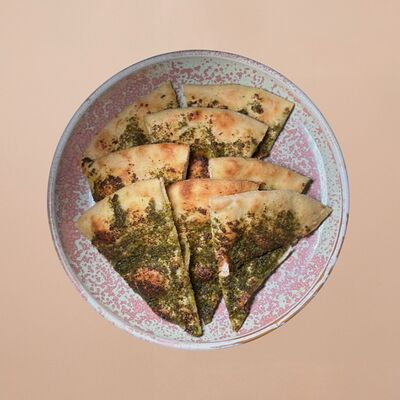 Фокачча с домашним песто в Романовская пекарня по цене 650 ₽