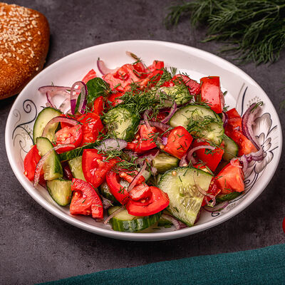 Свежий салат в ЧАЙХАНА ENJOY PLOV по цене 293 ₽