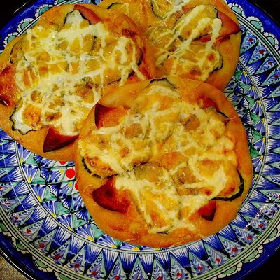 Мини-пицца в Баракат по цене 135 ₽