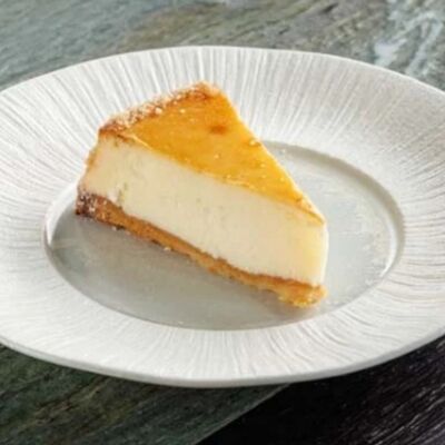 Чизкейк в Артхаус по цене 530 ₽