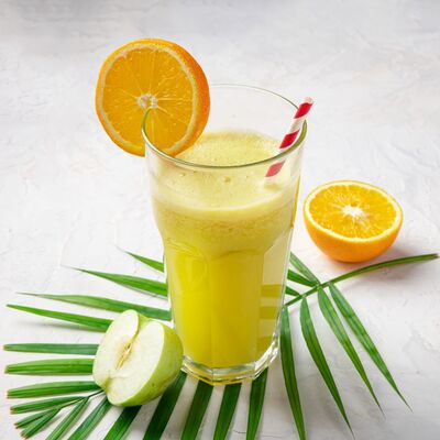 Яблоко-апельсин фреш в iL Патио по цене 495 ₽