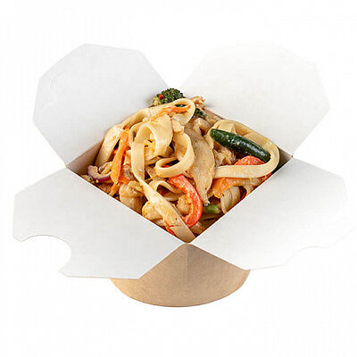 Лапша с курицей в сливочно-соевом соусе в Daily by Chojo по цене 533 ₽