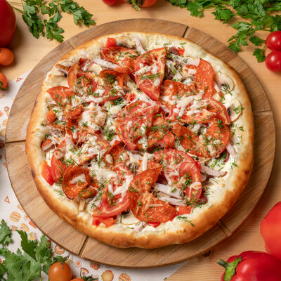 Пицца Ривьера в Фуд Корт №1 по цене 720 ₽