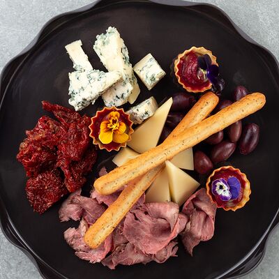 Сет к вину в Hive по цене 1490 ₽