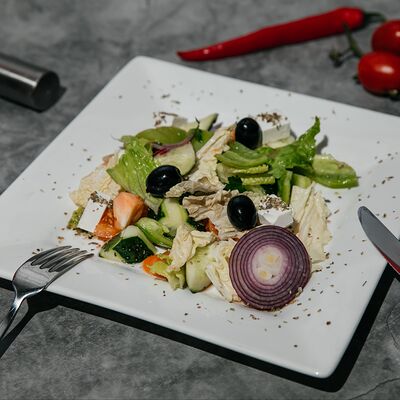 Салат Греческий в Doner home по цене 365 ₽