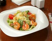 Цезарь с тигровыми креветками в Чентуриппе