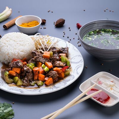 Ком бо в Pho Viet , вьетнамская кухня по цене 430 ₽