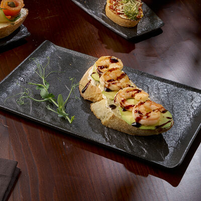 Брускетта с креветками в Маради по цене 400 ₽