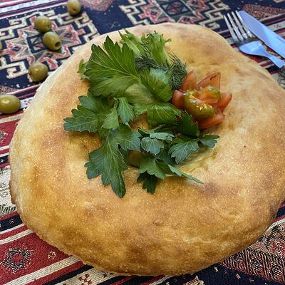 Лепёшка из тандыра в Хоровац хаус по цене 100 ₽