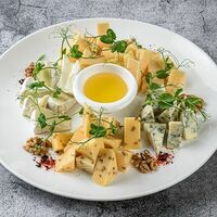 Сырное ассорти в The Most