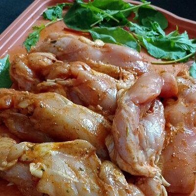Куриное бедро в Мясо на углях по цене 1700 ₽