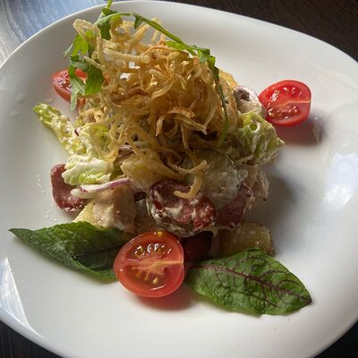 Охотничий салат в Первая реберная Кухня по цене 440 ₽