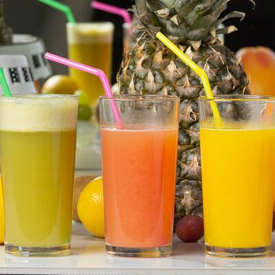 Свежевыжатый сок в Шашлычный дворик по цене 250 ₽