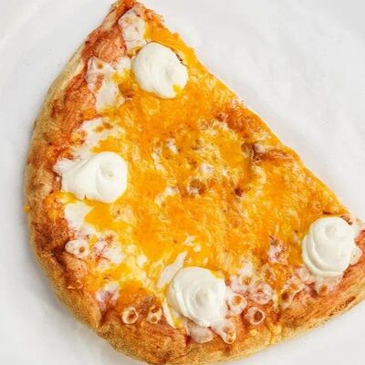 Пицца сырная в Pizzatta по цене 253 ₽