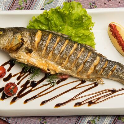 Сибас на мангале в Гурман студия по цене 1200 ₽