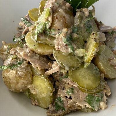 Салат Техас с бужениной в Мёд и мясо по цене 450 ₽