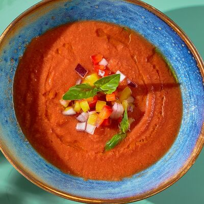 Гаспачо в Баклажан в ТЦ 
