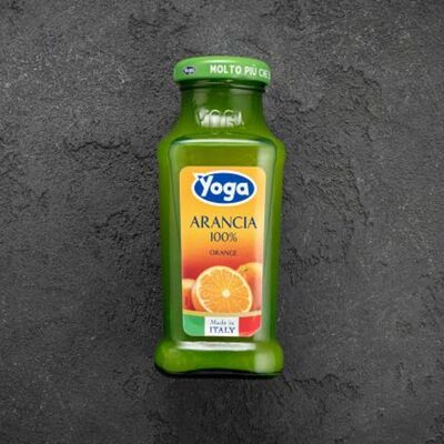 Апельсиновый сок Yogaв Вода & Еда по цене 425 ₽