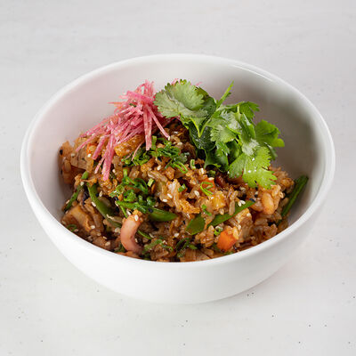 Рис с морепродуктами вок в Море на Патриках по цене 858