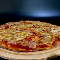 Мясной кайф в Pika Pizza