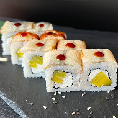 Ролл Дракон голодный в Суши и Роллы по цене 549 ₽