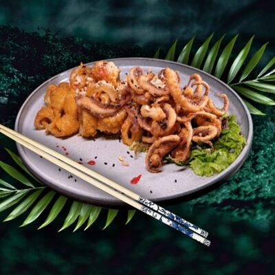 Кальмар в кляре в LAOBAN по цене 1150 ₽