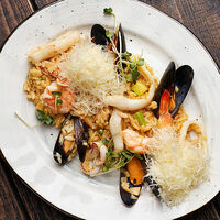 Орзо с морепродуктами в Ферма