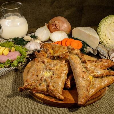 Чукуры с куриной грудкой и шампиньонами в Пироги по-коми по цене 1268 ₽