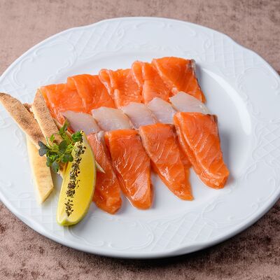 Рыбное ассорти в Chento по цене 1460 ₽