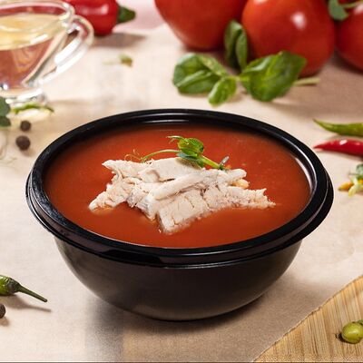 Томатный крем-суп с куриной грудкой в Шаурма Куулпицца по цене 465 ₽