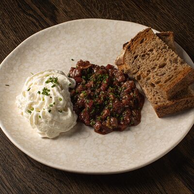 Тартар из говядины в Blush по цене 930 ₽