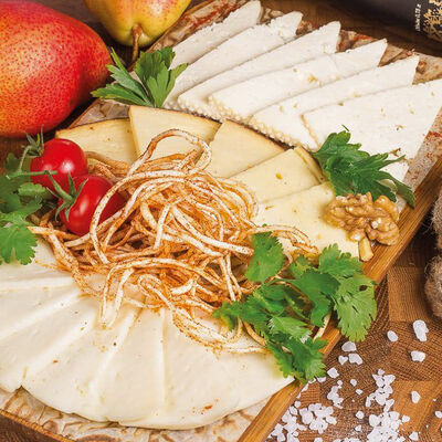 Сырная тарелка Квели в Мушмула по цене 399