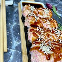 Запечённый ролл с угрём в Три Шефа