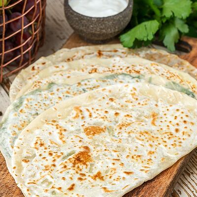 Кутабы с зеленью в ЛарисуВаннуХочу по цене 290