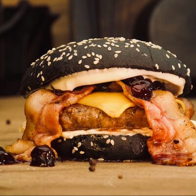 Cherry Black в Burgers & Ribs Bar по цене 1259 ₽