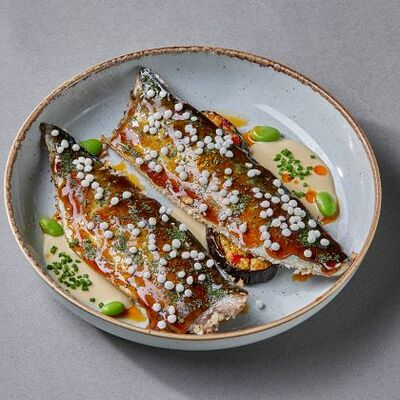 Филе скумбрии в сливочном соусе умами с дольками баклажана в Шикари по цене 560