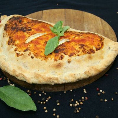 Кальцоне Итальянский в Таекпицца по цене 350 ₽