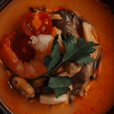 Том ям с морепродуктами в Пянсе по цене 569 ₽