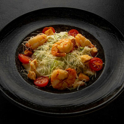 Цезарь с креветками в Шеф Амазония по цене 1300 ₽