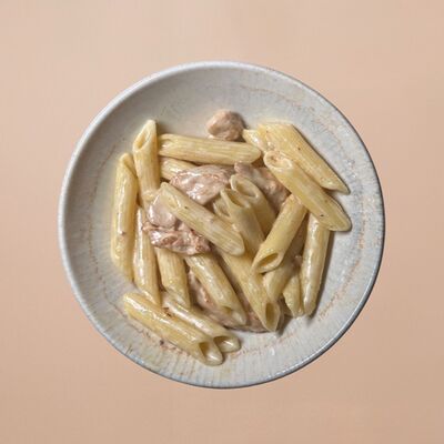 Детское фрикасе из индейки с пенне в Романовская пекарня по цене 500 ₽