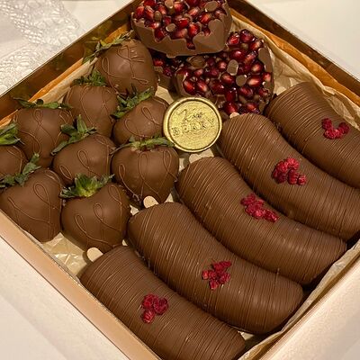 Набор Клубника-банан-гранат в Kissberry по цене 4100 ₽