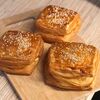Слойка Ветчина-сыр в Тут есть вкус по цене 85